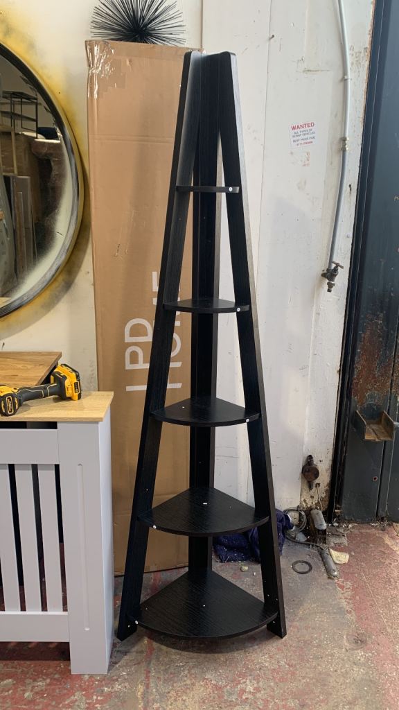 image for Tiva corner shelf 