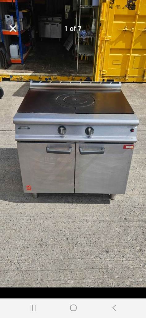 Commercial Nat Gas Solid Top Cooker - Stainless Steel