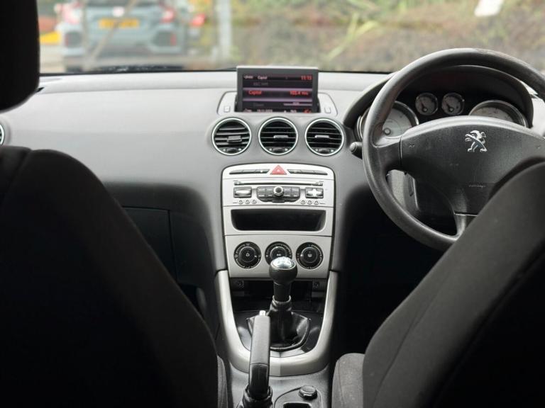 2012 Peugeot 308 1.6 HDI 92 SR 5dr ESTATE DIESEL Manual