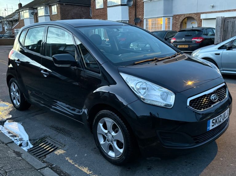 2012 Kia Venga Automatic low mileage 