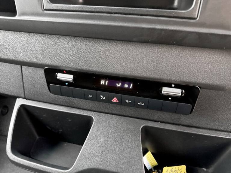 2022 Mercedes-Benz Sprinter 85kW 55kWh Progressive Van Auto [80kW Charger] PANEL VAN ELECTRIC Aut...