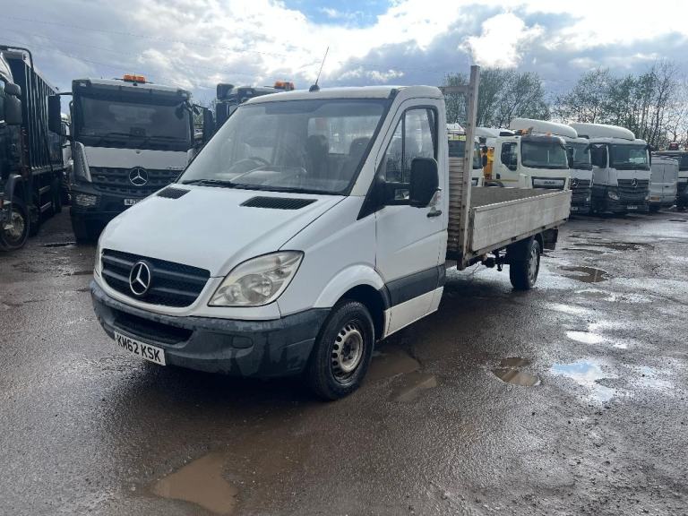 Mercedes-Benz Sprinter Alloy Dropside , diesel, manual , ideal export
