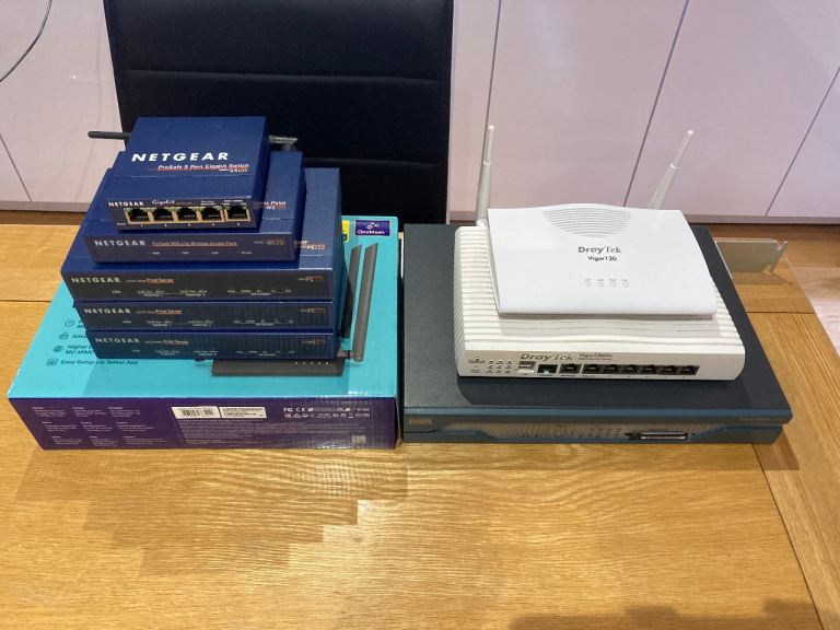 Selection Of Routers etc. ONLY £5 THE LOT!