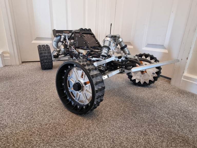 Hpi Baja 30.5cc. Upgraded. ESP. VRC. TR. 2 Speed. Savox. Rc Car Truck