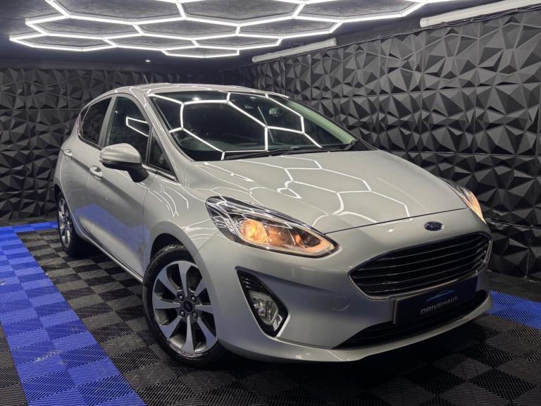 2017 Ford Fiesta 1.0T EcoBoost Zetec Euro 6 (s/s) 5dr HATCHBACK Petrol Manual