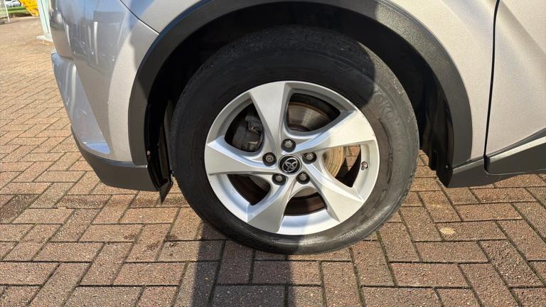 2017 Toyota C-HR 1.2T Icon 5dr Petrol Hatchback Hatchback Petrol Manual