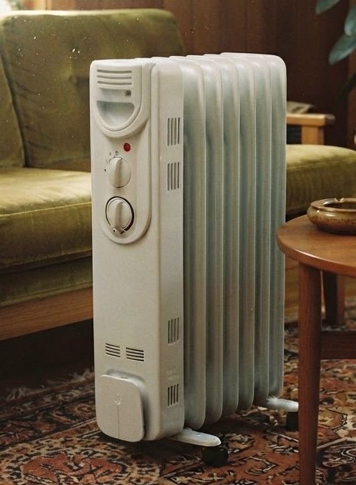 Kingfisher CYBL20-7 Oil Filled Radiator – White, Good Condition