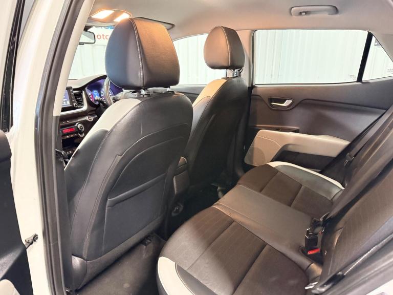 2018 Kia Stonic 1.0 T-GDi First Edition Euro 6 (s/s) 5dr HATCHBACK Petrol Manual
