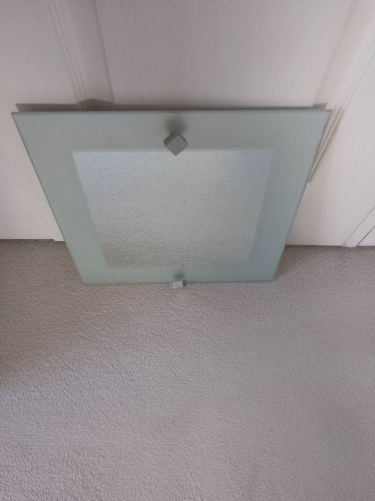 wall mounted mirrior