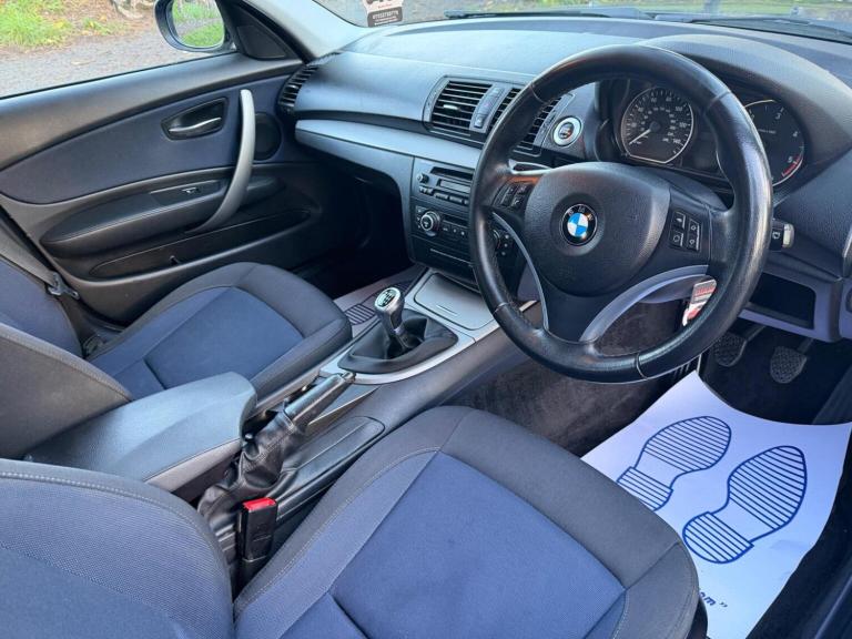 BMW 1 SERIES 2.0 118d SE Euro 5 (s/s) 5dr 2011