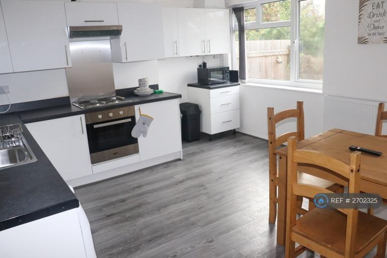 1 bedroom in Cromwell Lane, Birmingham, B31 (#2702325)