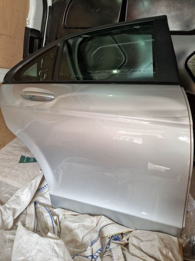 Mercedes c class saloon 2012 rear driver side door complete. Silver.