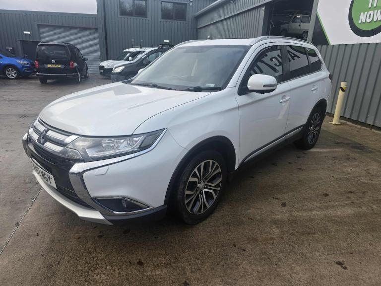 2017 Mitsubishi Outlander 2.2 DI-D 4 5dr Auto ESTATE Diesel Automatic