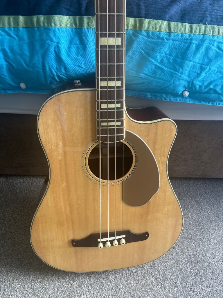 Fender Kingman Electro Acoustic Bass Guitar 
