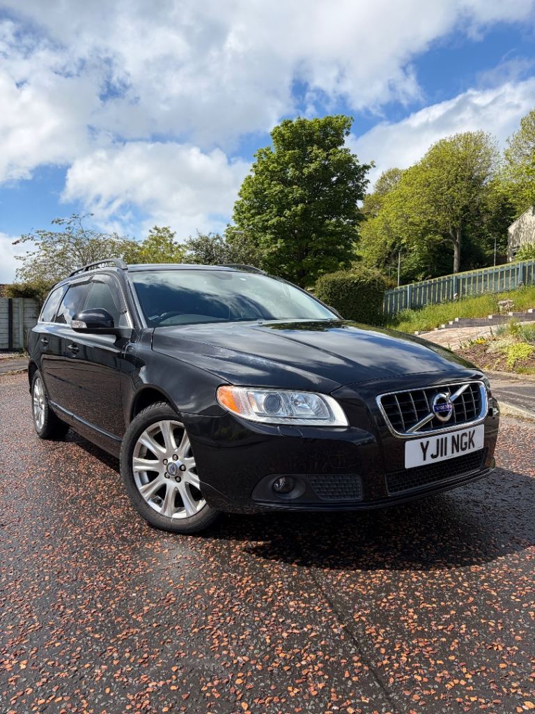 Volvo, V70 T5, 2011, 1990 (cc)