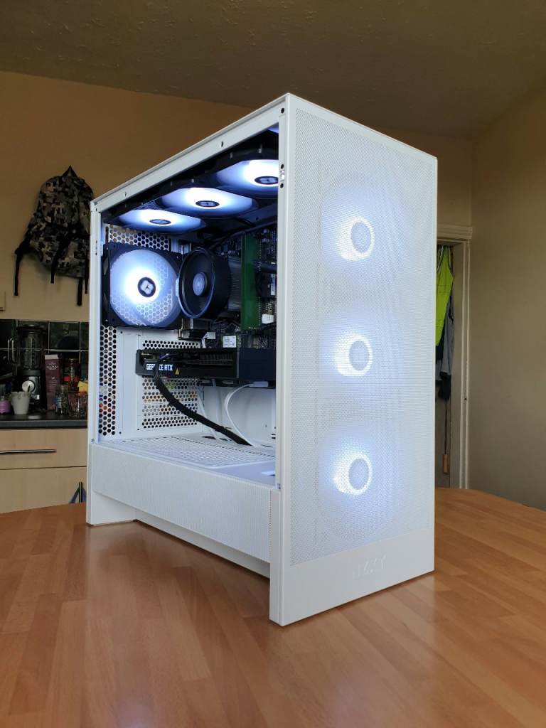 Ryzen 7 RTX 3070 Gaming PC