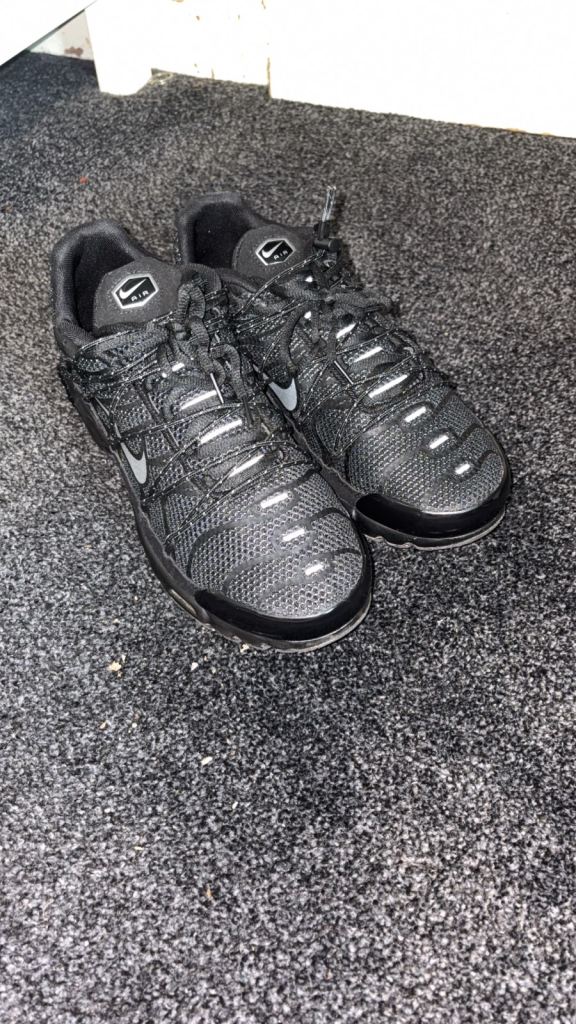 Nike Air Max Plus Trainers – Black, Size UK 10