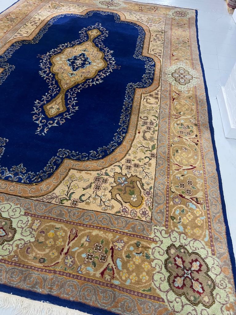 Romanian kirman rug 240x370cm