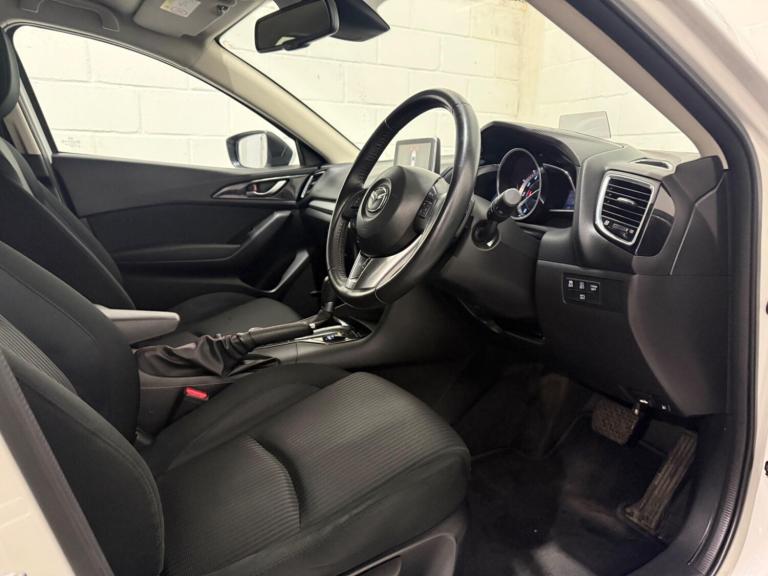 2014 Mazda Mazda3 2.0 SKYACTIV-G Sport Nav Auto Euro 5 (s/s) 5dr HATCHBACK Petrol Automatic