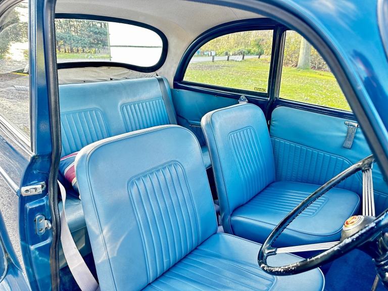 1969 (G) Morris Minor 1000 2 Dr