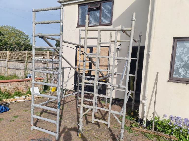 Metal Scaffolding Tower to Hire