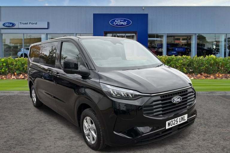 2025 Ford Transit Custom 320 Limited AUTO L2 LWB Double Cab In Van FWD 2.5 PHEV 232ps Low Roof Au...