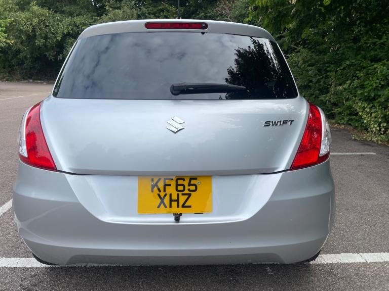 Automatic only 25,000 MILES,