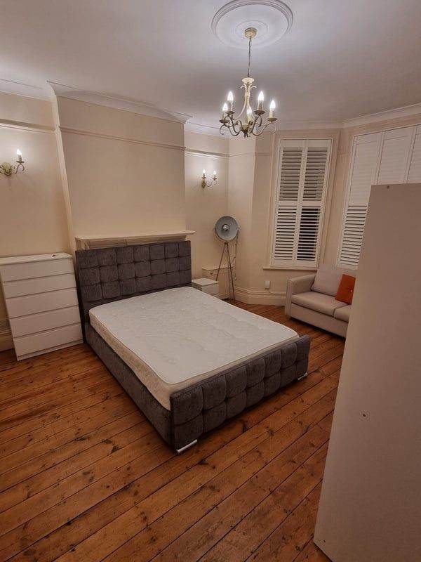 Two Large Double Rooms to Rent – Furnished Shared Accommodation – £1,250 PCM Each – Bills Included