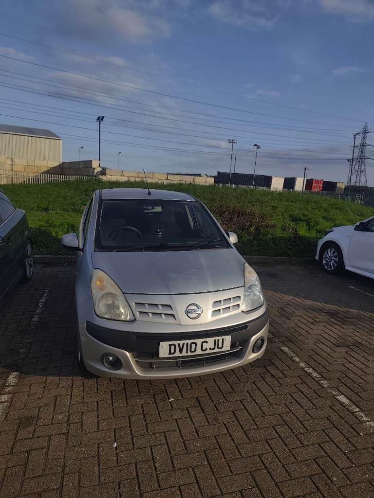 Nissan pixo 2010