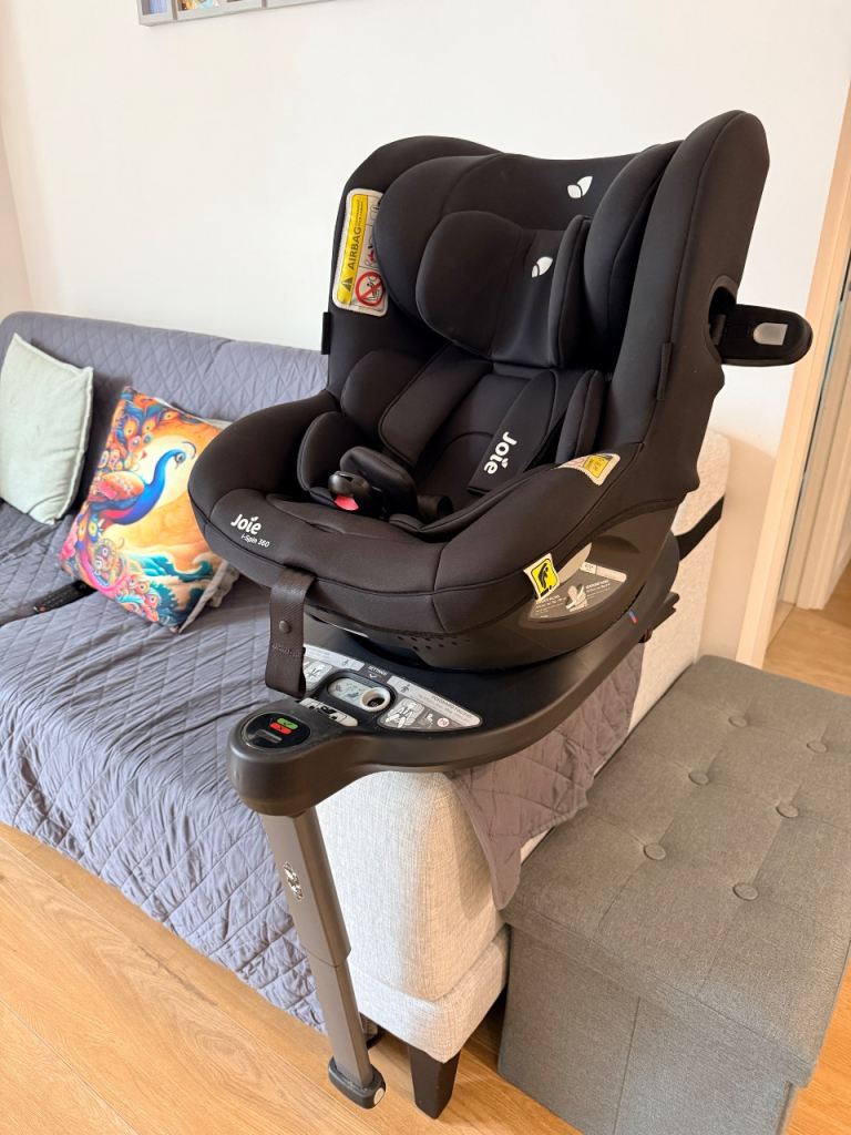 Joie i-Spin 360 i-Size Car Seat - Black Fabric, Like New