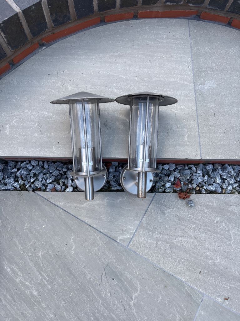 Outside wall lights 