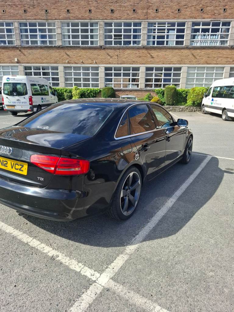 Audi, A4, Saloon, 2012, Manual, 1968 (cc), 4 doors