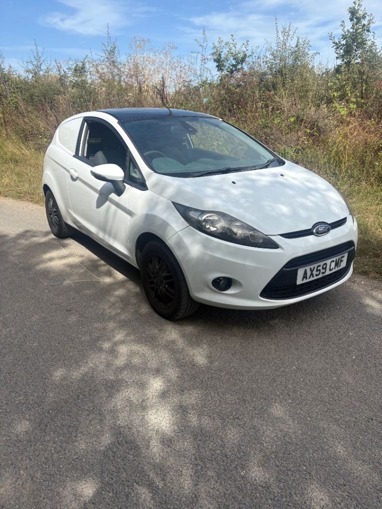 Ford, FIESTA, Car Derived Van, 2010, Manual, 1399 (cc)