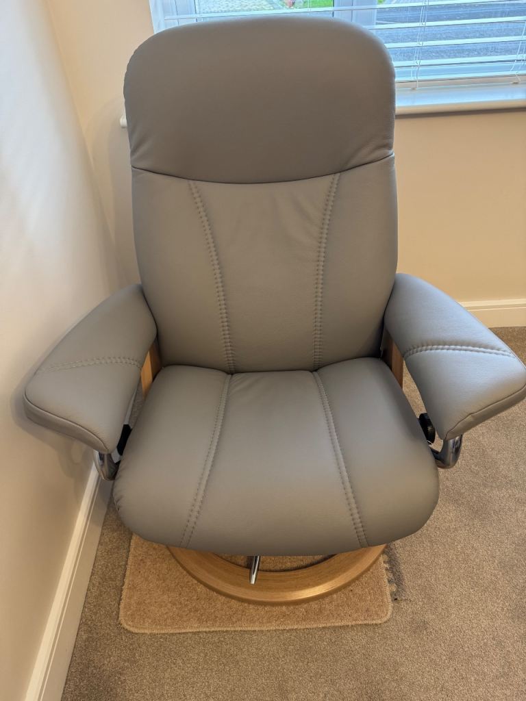 Brand new Stressless Grey Leather Chair