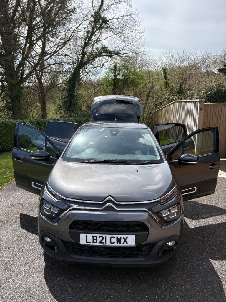 Citroen, C3, Hatchback, 2021, Manual, 1199 (cc), 5 doors