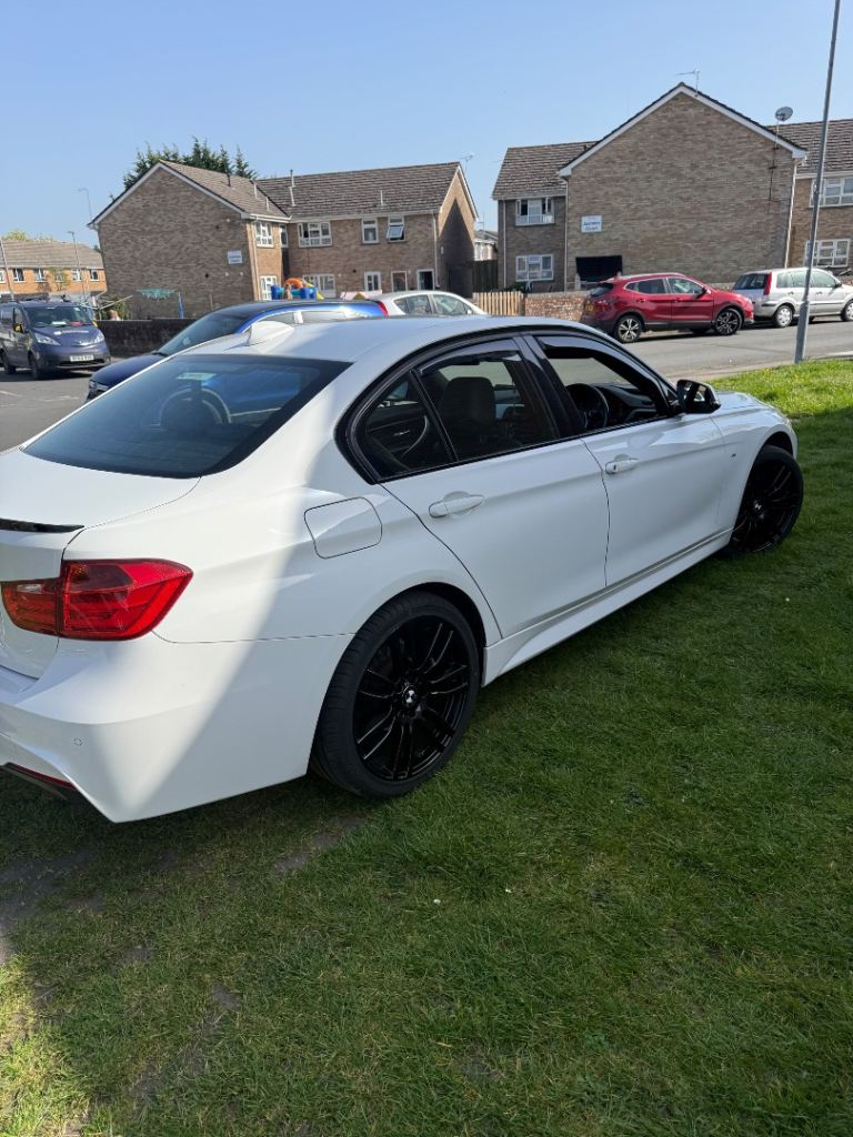 BMW, 3 SERIES, Saloon, 2015, Manual, 1995 (cc), 4 doors