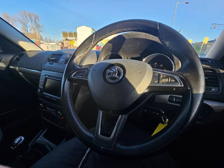 2013 Skoda Yeti 2.0 TDI CR Elegance 5dr HATCHBACK DIESEL Manual