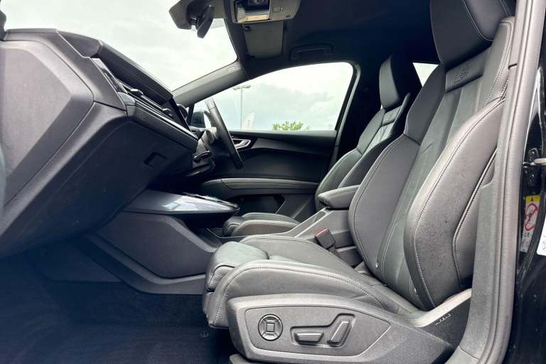 2024 Audi Q4 e-tron 50 Edition 1 Sportback 5dr Electric Auto quattro 82kWh (299 ps) ESTATE Electr...