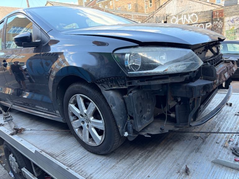 2011. VW.  Polo. 1.4. Petrol. Manual. Breaking. 