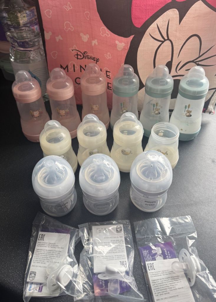 Mam and Philips bottle and dummy bundle 