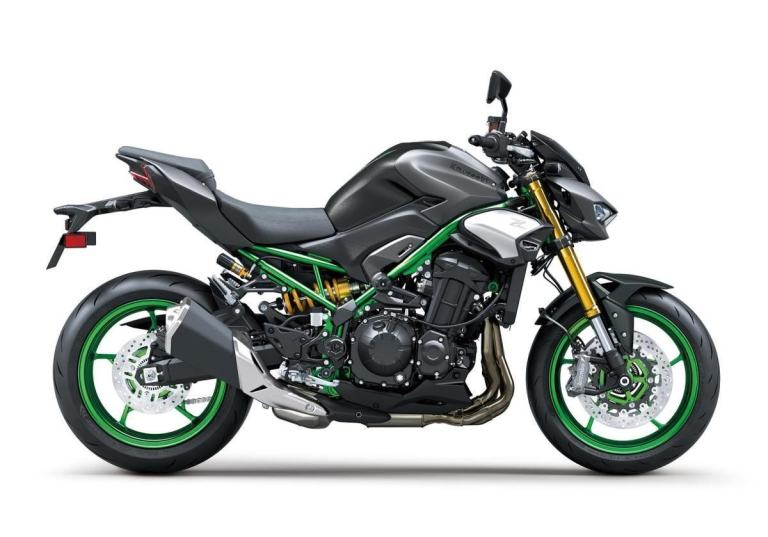 2026 KAWASAKI Z900 SE
