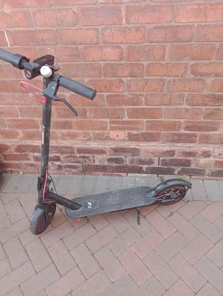 Two wheel scooter 