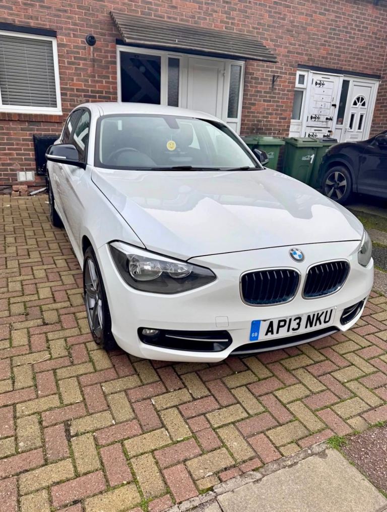 BMW 116i – 2013 – Manual 