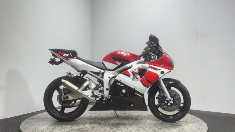 Yamaha R6 5EB 2000 CARBED MODEL RUNNING SPORTS BIKE PROJECT BIKE 600CC