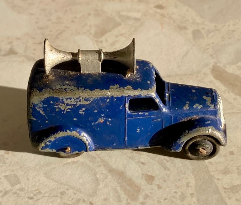 Vintage Dinky Toys 34c/492 Loudspeaker Van No.34c/492 - Blue Metal Toy Car