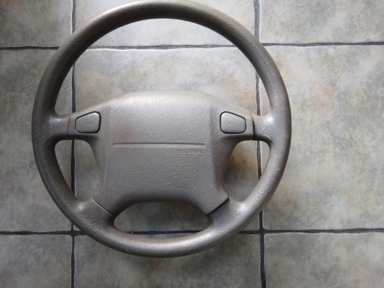 SUZUKI JIMNY STEERING WHEEL AND AIRBAG.
