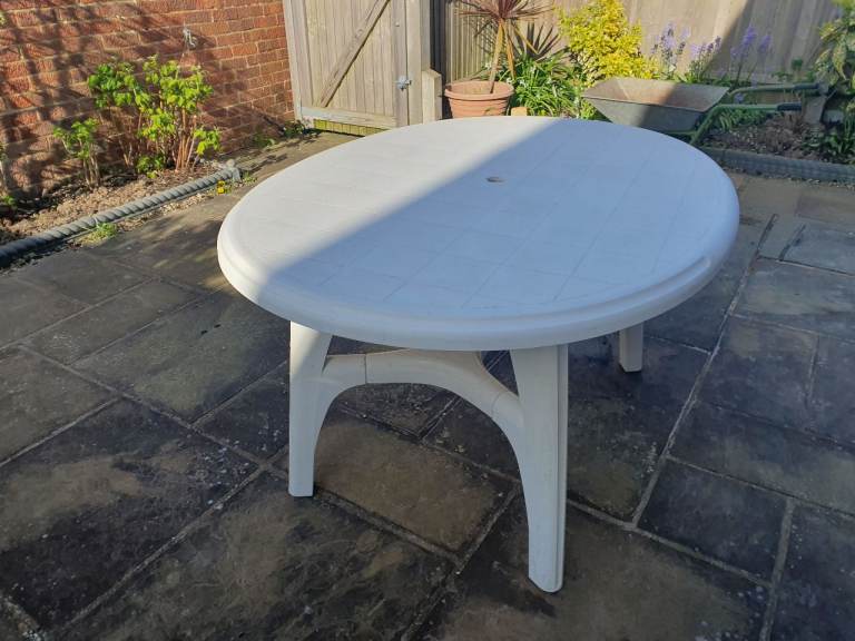 Oval Garden Table
