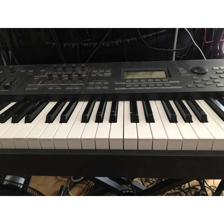 Yamaha moXF8