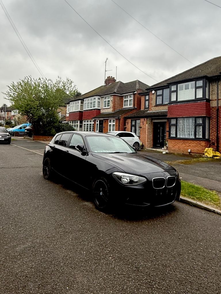 BMW, 1 SERIES, Hatchback, 2013, Manual, 1995 (cc), 5 doors