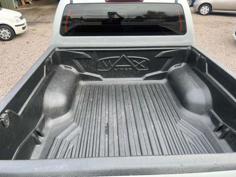 2020 Isuzu D-Max Yukon Double Cab Pickup Manual Double Cab Diesel Manual